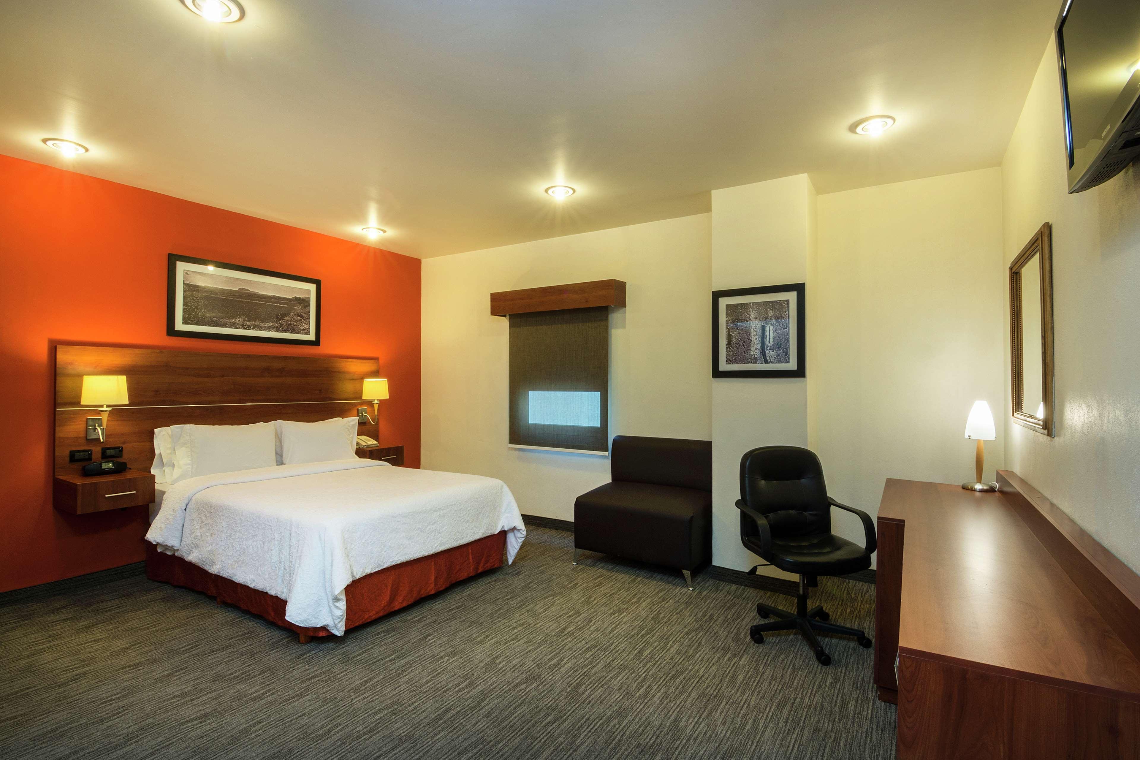 Hotel Hampton By Hilton San Juan del Río Exteriér fotografie